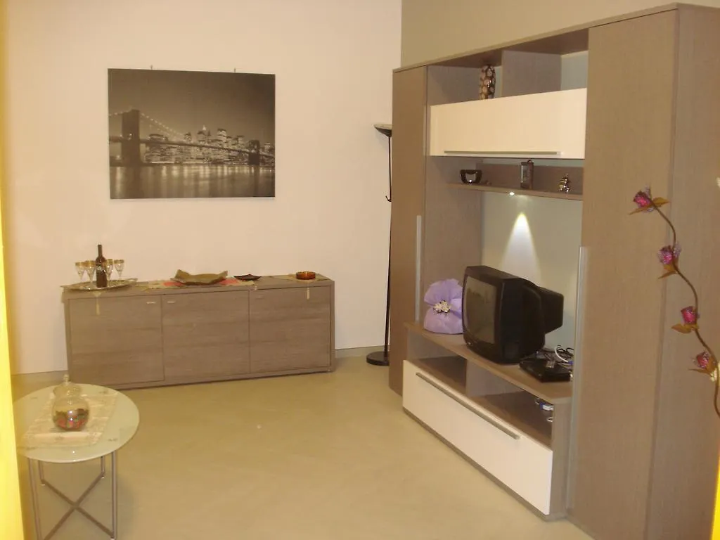 Apartment Appartamento Piano Ponente